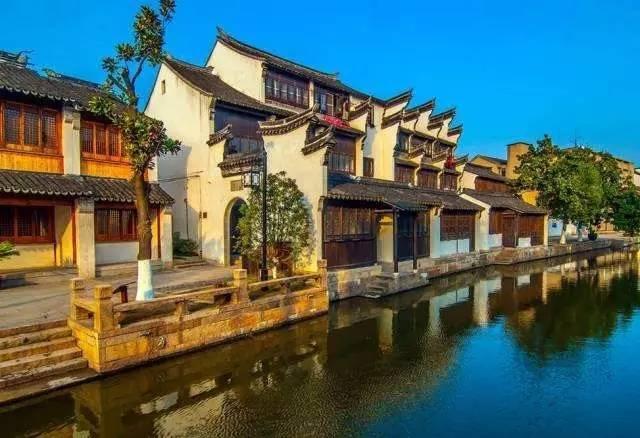 变废为宝气泡膜——寨卜昌幼儿园创意气泡膜拓印画